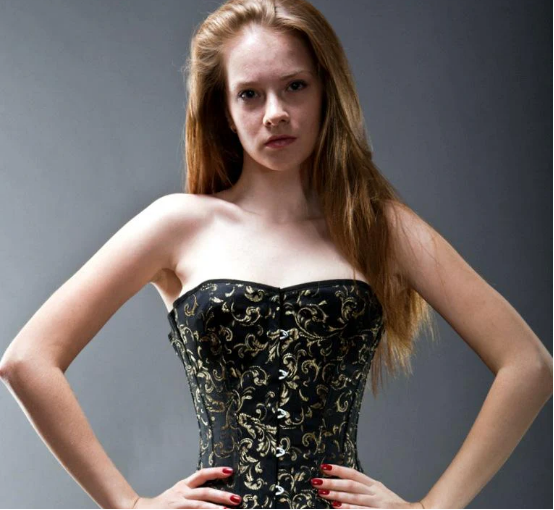 A must have for dark sexy girls！ 5 ways to wear a black corset on the high street3188 A must-have for dark-sexy girls! 5 ways to wear a black corset on the high street