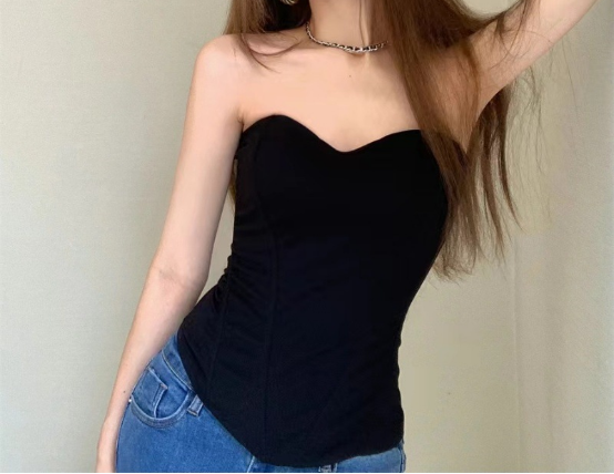 Black corset jeans ？ An unexpected mix and match formula 2277 Black corset + jeans =? An unexpected mix and match formula