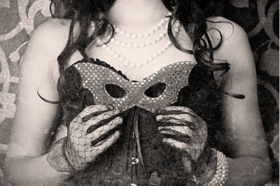 Black Corset Guide: How to Care for Your Corset 1 Black Corset Overbust Shaping
