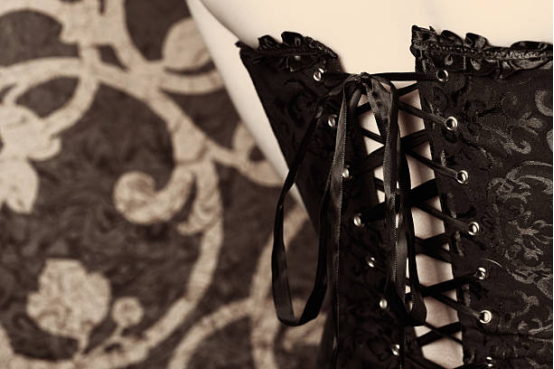 Overbust Black Corset for Elegant Silhouette